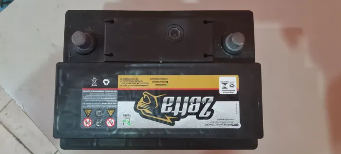 Bateria Zetta em perfeito estado  60A