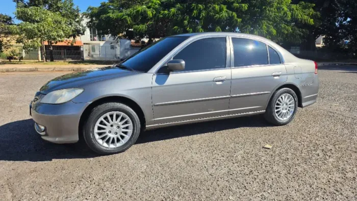 Honda Civic Sedan EX 1.7 16V 130cv Aut. 4P 2005