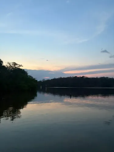 CHACARA A BEIRA LAGO - OPORTUNIDADE IMPERDIVEL 1000M2