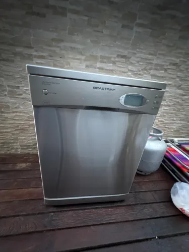 Lava louça Brastemp usada