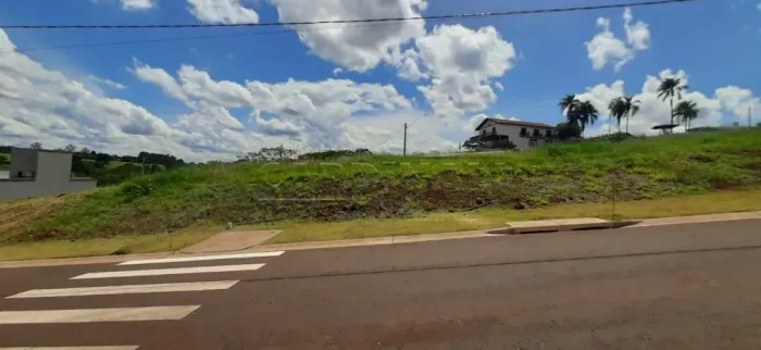 Terreno Condomínio em Araraquara