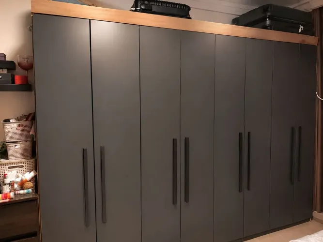 Guarda roupa casal 8 portas novíssimo