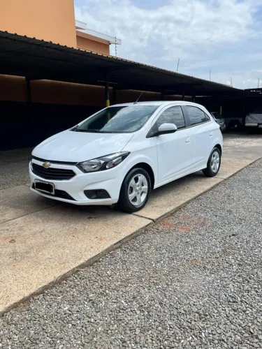 Chevrolet Onix Hatch LT 1.4 8V Flex Mec. 4P 2019