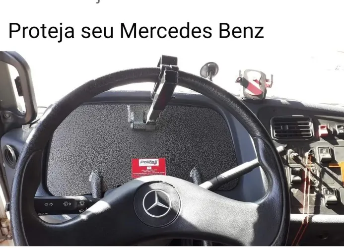 Trava anti furto painel Mercedes eletrônico