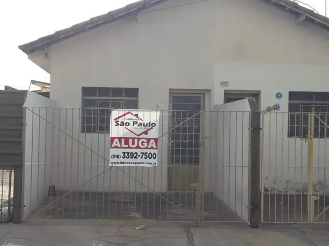 Locação de Casas / Padrão na cidade de Américo Brasiliense