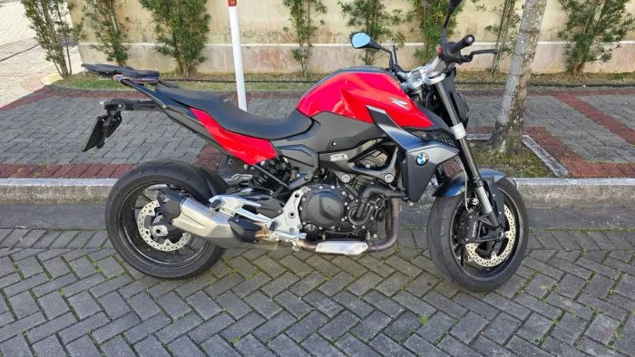 BMW F 900 R SPORT