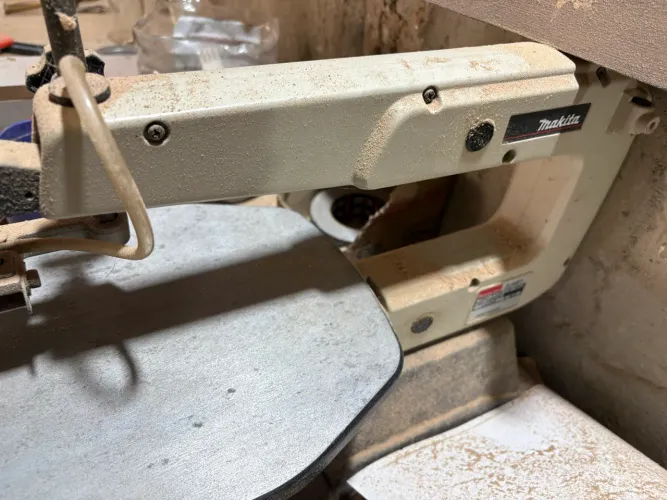 Serra Tico-Tico Makita Bancada 