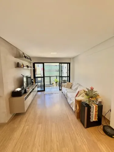 Apartamento à venda no EDIFÍCIO EDMILSON PONTES, JATIÚCA, Maceió, AL