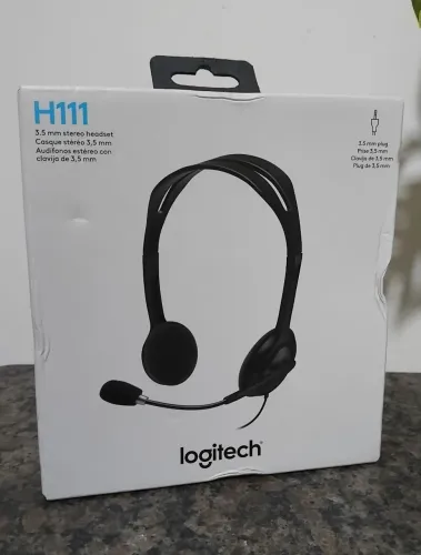 Fone Logitech - H111 (LACRADO)
