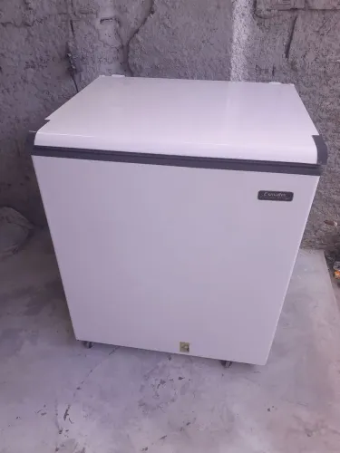 Freezer horizontal esmaltec 215 litros 