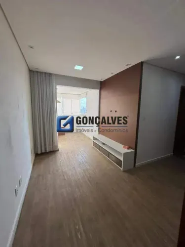 Apartamento 2 Dorms na Vila Humaitá (Praça Queirós) com 1 vaga e lazer