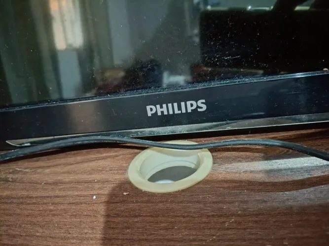 Tv para retirar peças 