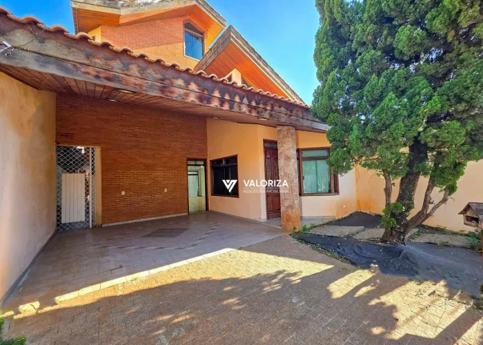 Casa com 3 dormitórios à venda, 322 m² por R$ 750.000,00 - Vila Hortência - Sorocaba/SP