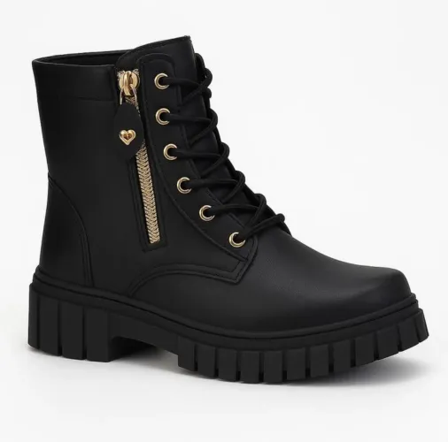 Bota infantil nova