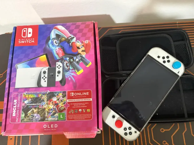 Console Nintendo Switch Oled 64gb Branco Mario Kart 8 Deluxe