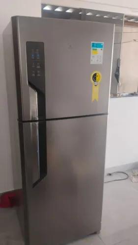 Geladeira inox eletrolux 431L fros Free digital