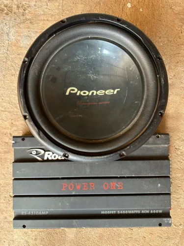 Auto falante pioneer champion + módulo power one.