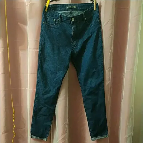 Calça jeans feminina skinni semi nova cintura alta tamanho G- 42