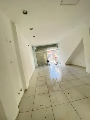 Alugo Loja Rua Candido Benicio 1154 na Praça Seca