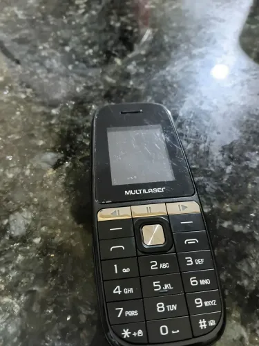 Celular Multilaser 1 chip e 1cartão prático pra quem gosta de praticidade...