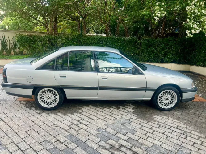 Chevrolet Omega GLS 2.2 / 2.0 (álcool) 1998