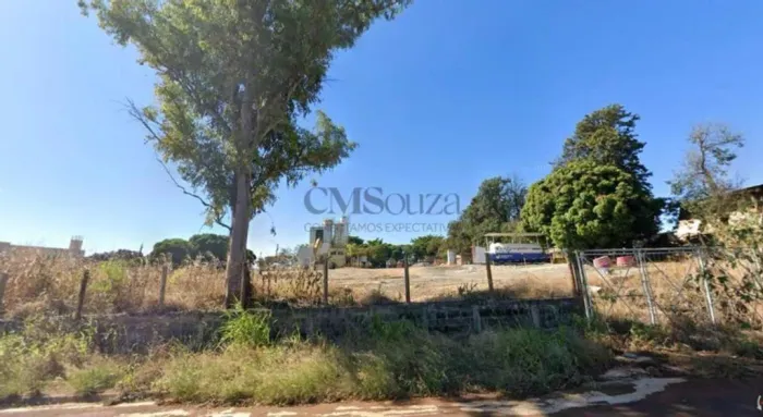 Terreno à venda em Londrina, Cilo 3, com 2000 m²