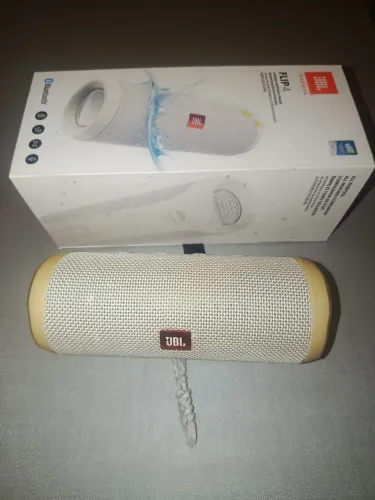 Caixa de som JBL Flip 4