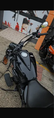 Yamaha XVS 950 cc 