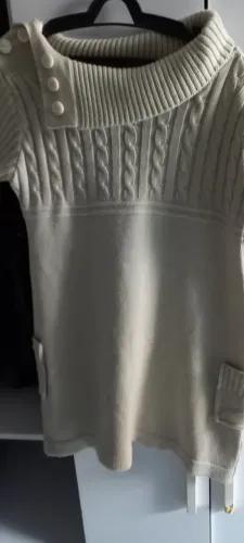 Bata linha bolsos e gola clara tam m  ...há outros modelos e tamanhos zap: *