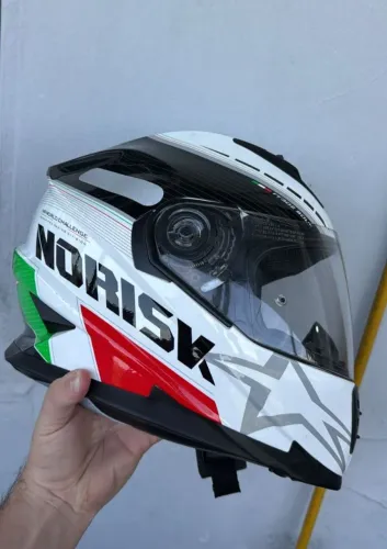 Capacete Norisk Itália N1 - Aceito Ofertas 