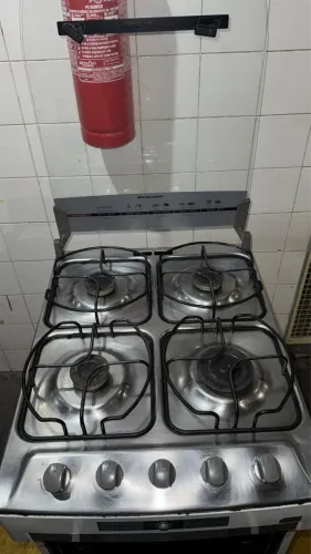 Fogão 4 bocas Brastemp