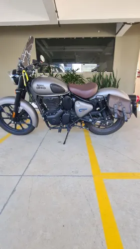 Vendo Royal Enfield Classic 350 único dono