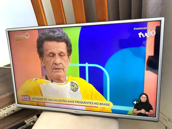 Tv 32 LG Não é smart