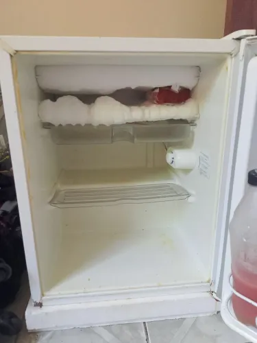 FRIGOBAR