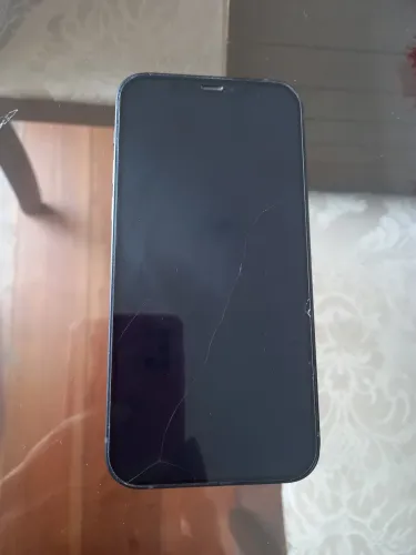 Vendo iPhone 12 