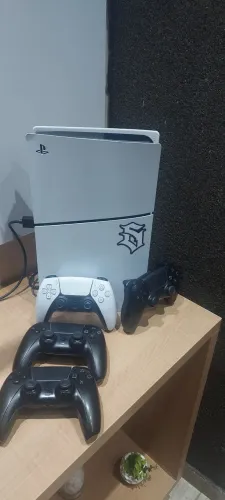 PS5 + 4 controles