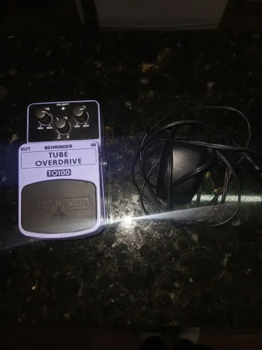 Pedal Behringer TO800 Vintage Tube Overdrive