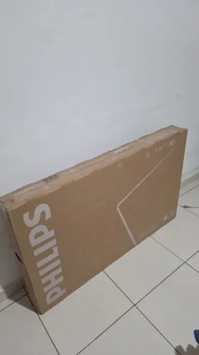Vende se TV 50 4K Philips nova na caixa 1 ano de Garantia