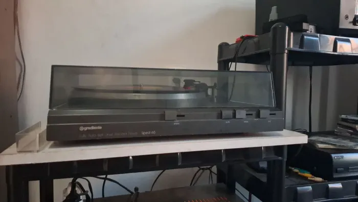 Toca disco Gradiente Spect65