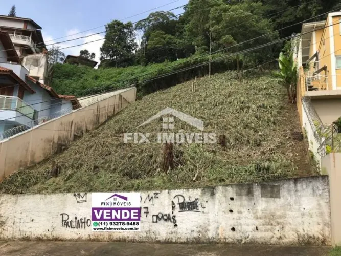 Terreno à venda 640m2, Bairro Nobre no Pé da Serra da Cantareira, vista Maravilhosa