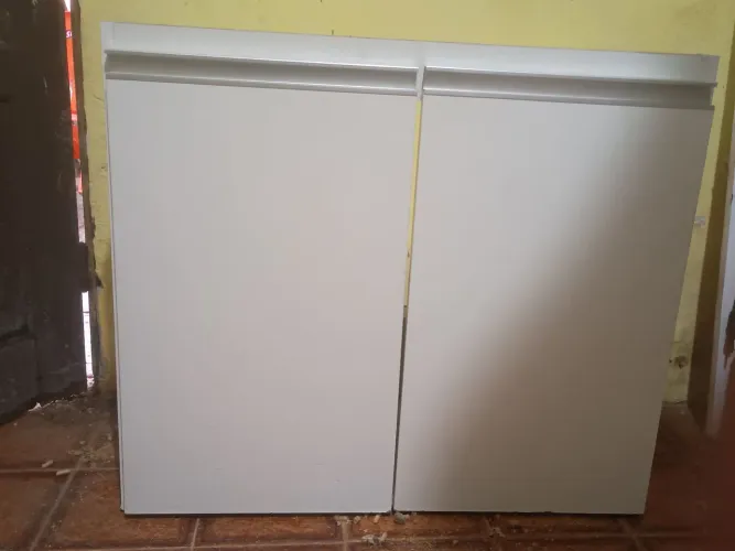 Vendo armário usado