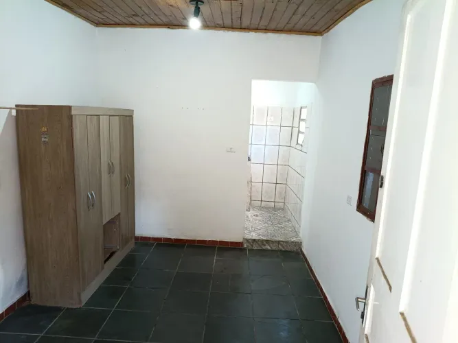 Casa 1 cômodo 500