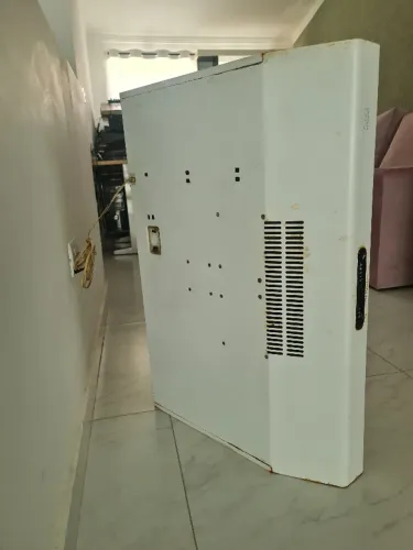 Exaustor de cozinha Suggar em bom estado funcionando perfeitamente