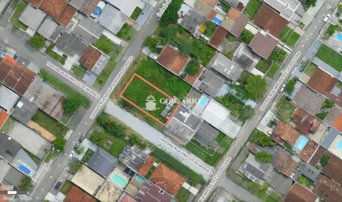 Terreno esquina prox. ao mar em Santa Terezinha