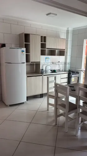 Apartamento térreo 3 dormitórios sendo 1 suíte