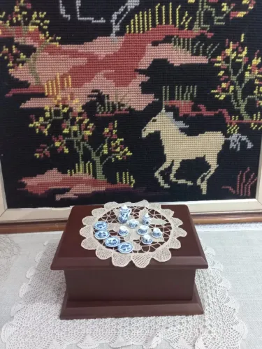 Jogo de chá em porcelana Miniatura