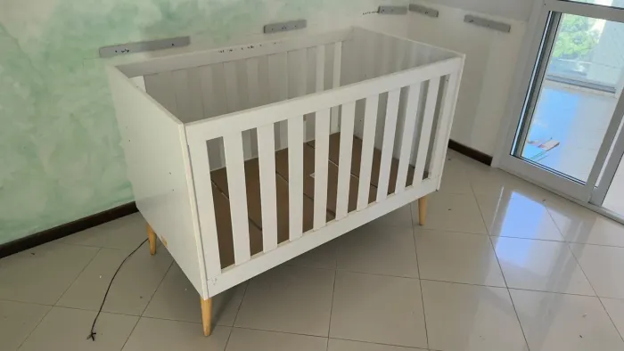 Berço cama com colchão - preço pra vender logo