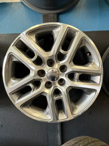 Rodas Renegade / Compass aro 17 5x110