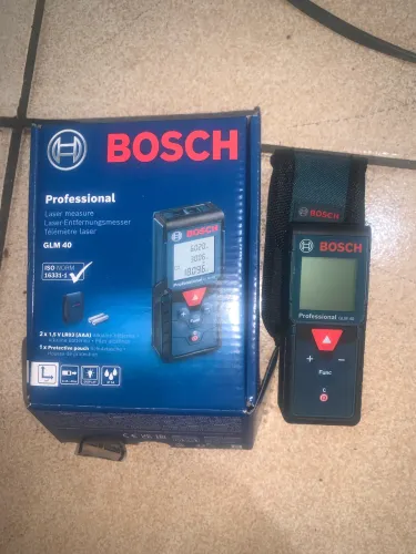 trena a laser bosch 