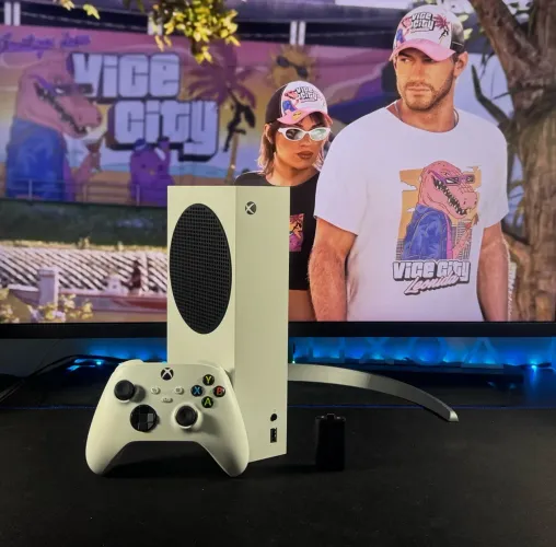 Xbox Series S 512GB + bateria + controle original Impecável | parcelo